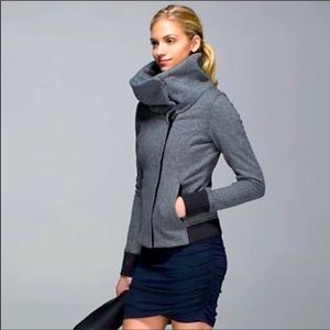 Lululemon funneled jacket